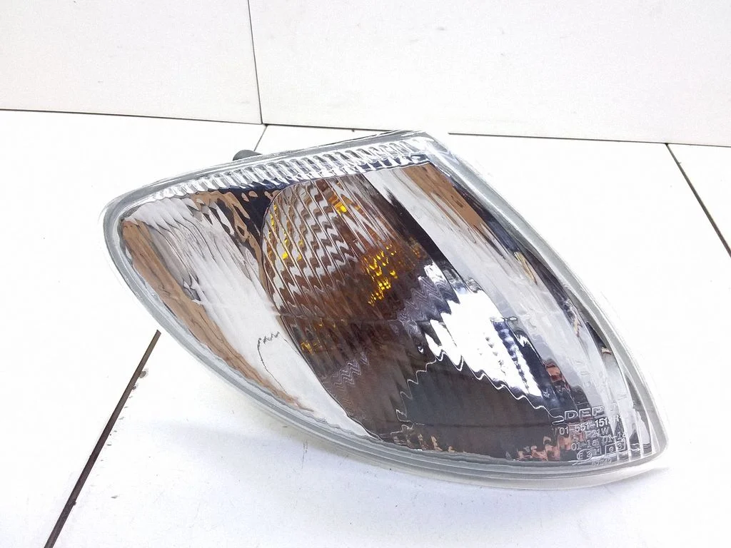Front indicator light 015511513R