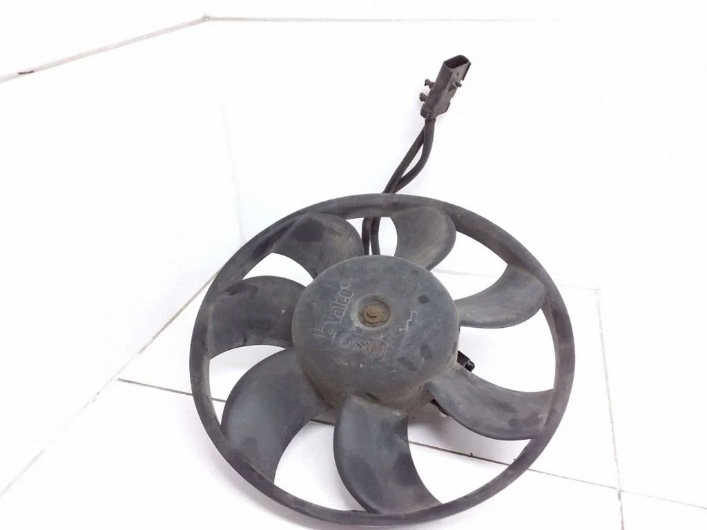 Electric radiator cooling fan