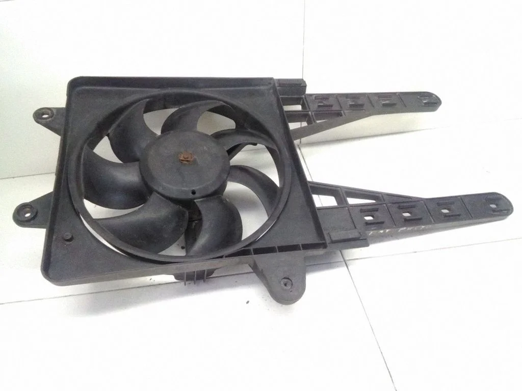 Electric radiator cooling fan 8240124