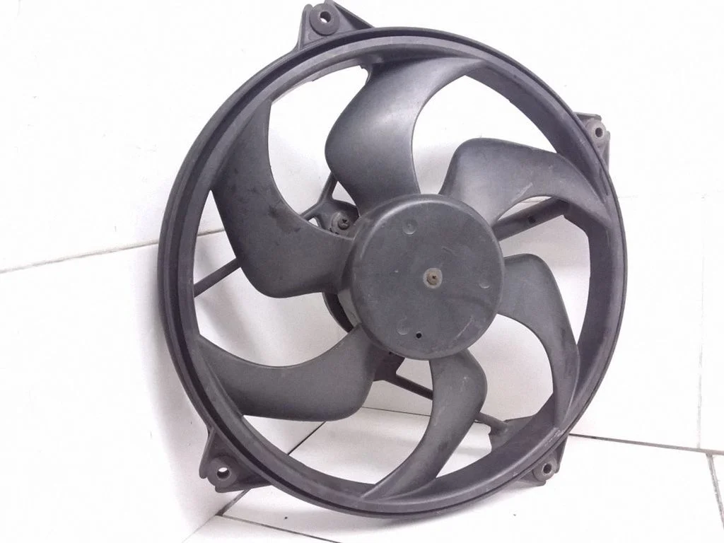 Electric radiator cooling fan