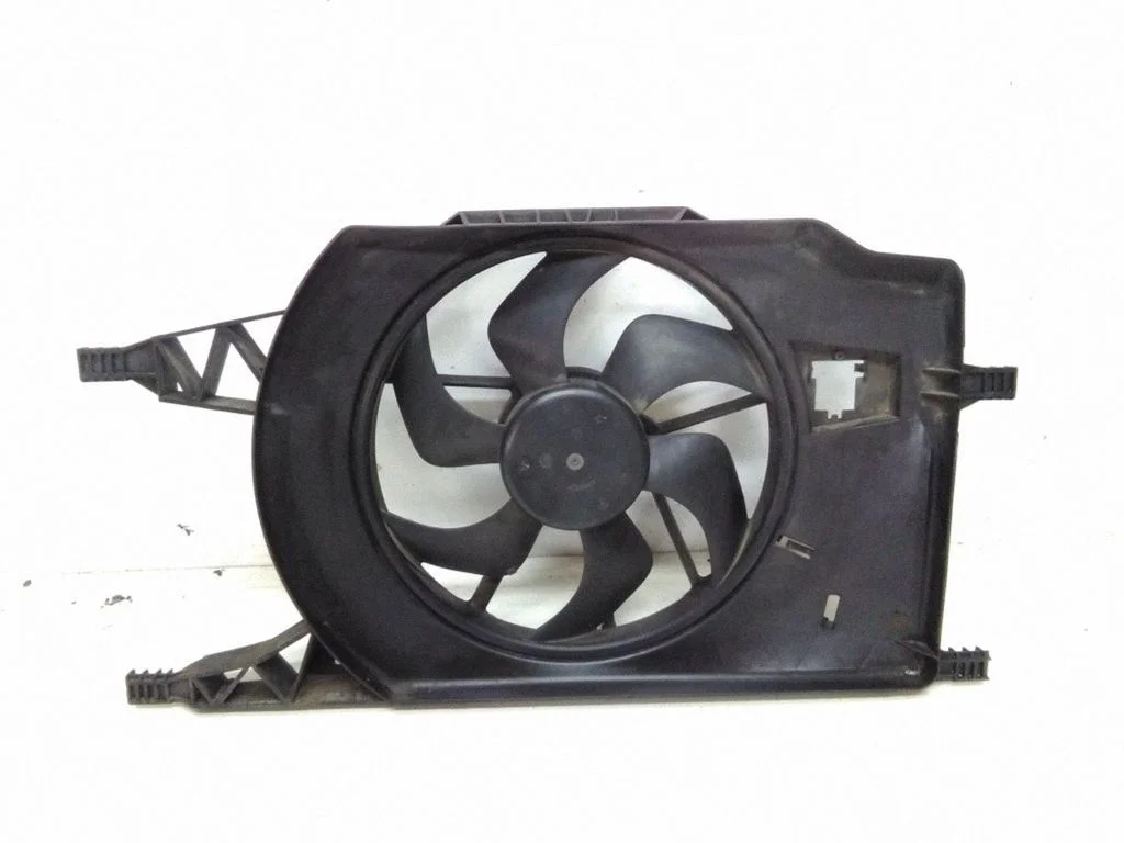 Elektriskais radiatora ventilators 8200025635
