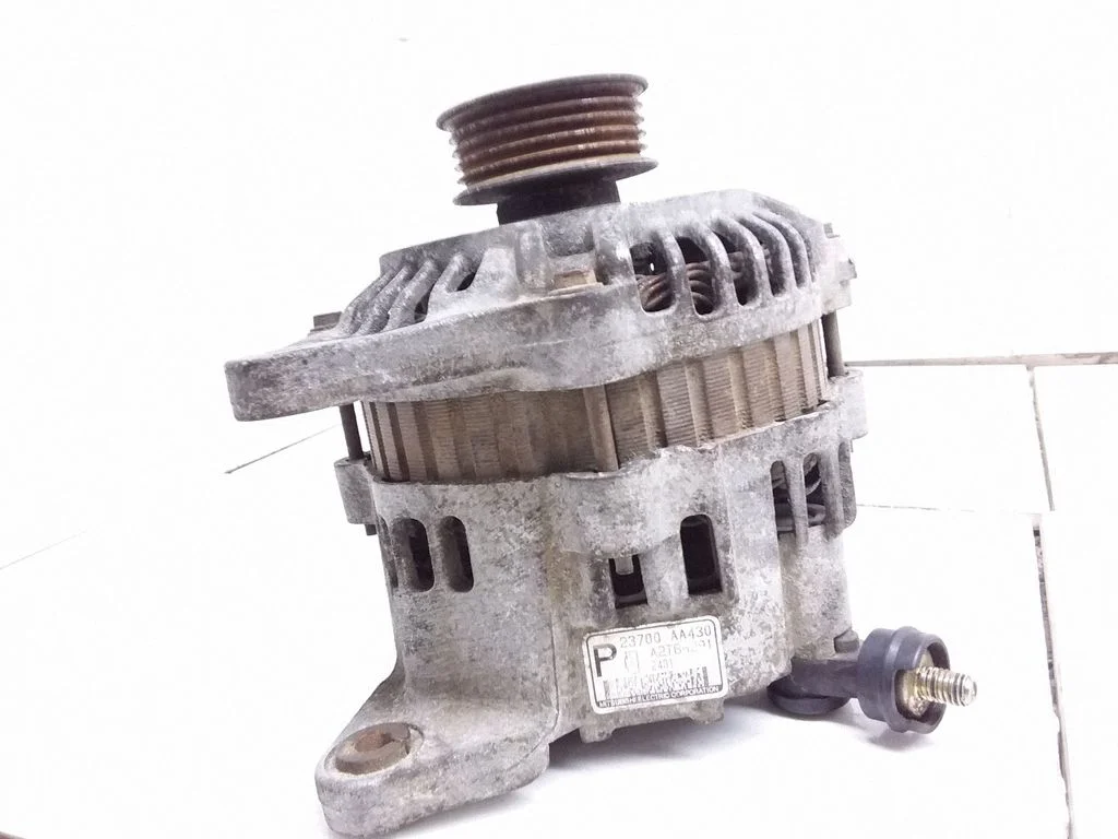 Generaator 23700AA430