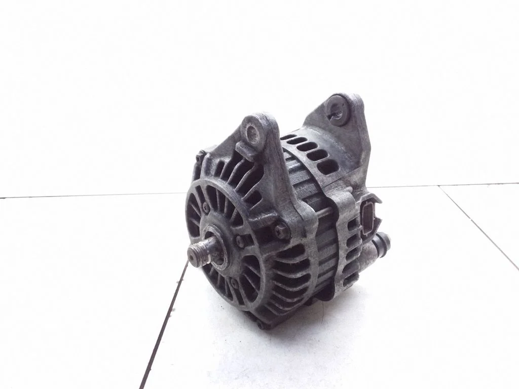 Generator/alternator – Mitsubishi Colt (1992-1996)