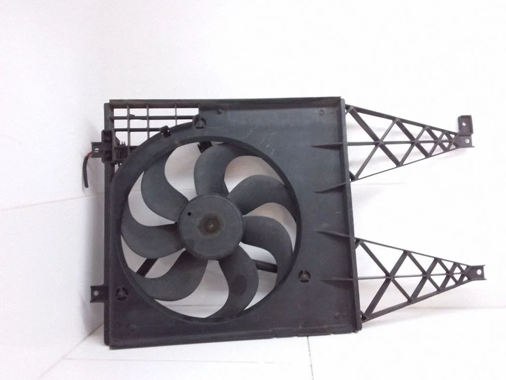 Elektriline radiaatori jahutusventilaator – Skoda Fabia Mk1 (6Y) (1999-2007)