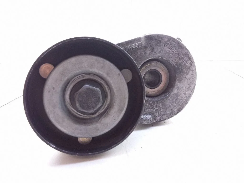 Generator/alternator belt tensioner 898005564