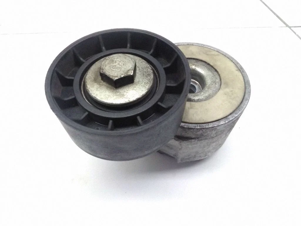 Generator/alternator belt tensioner – Opel Vectra C (2002-2005)