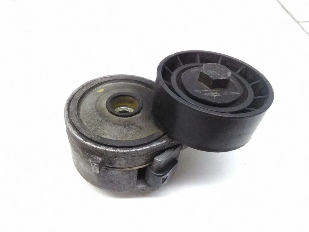 Generator/alternator belt tensioner – Peugeot 307 (2001-2005)