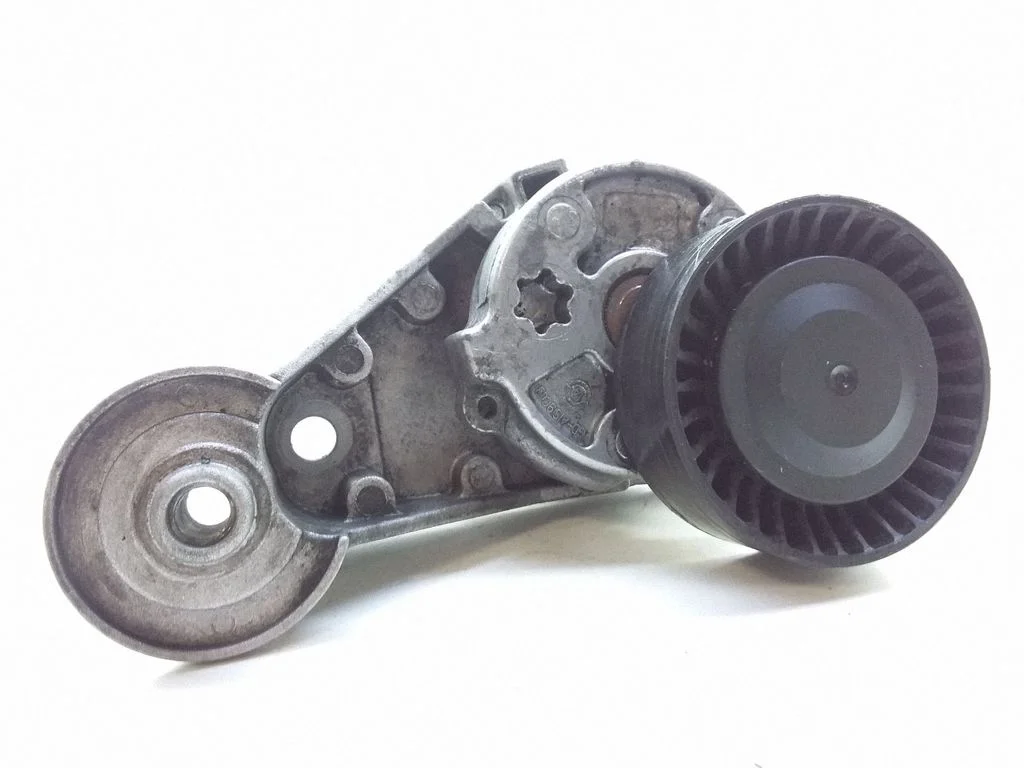 Generator/alternator belt tensioner – Volvo XC90 (2003-2006)