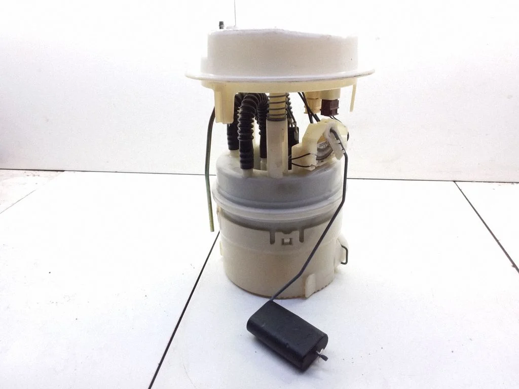 In-tank fuel pump – Peugeot 307 (2001-2005)