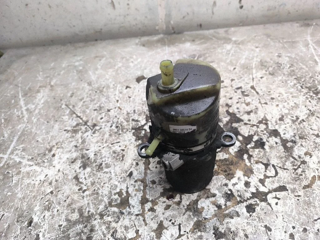 Power steering pump 4N513K514DJ