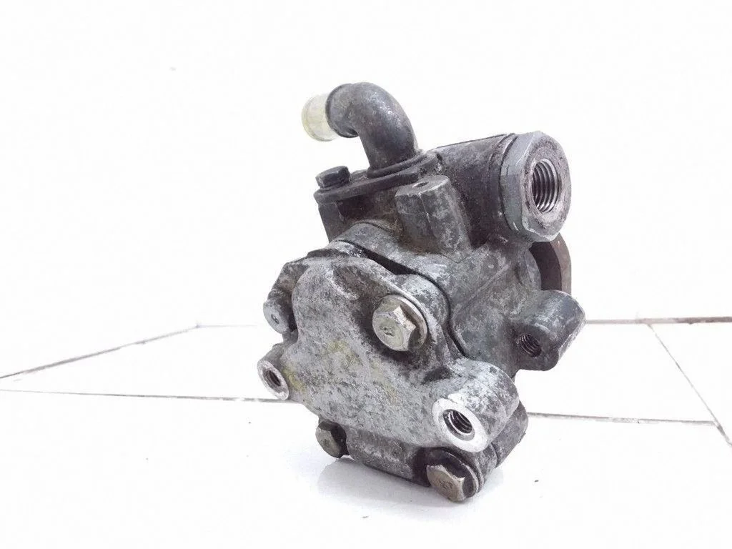 Power steering pump – Seat Ibiza II (6k) (1999-2002)