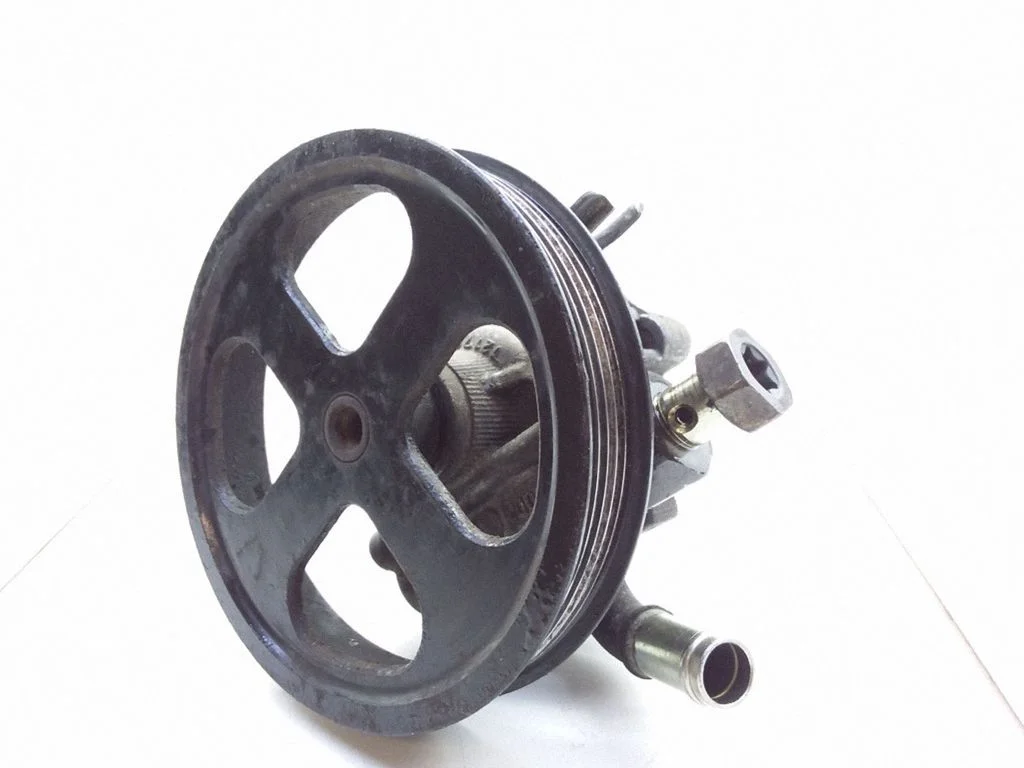 Power steering pump X0B22577