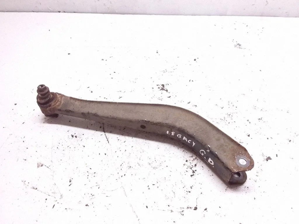 Rear upper control arm/wishbone – rear right