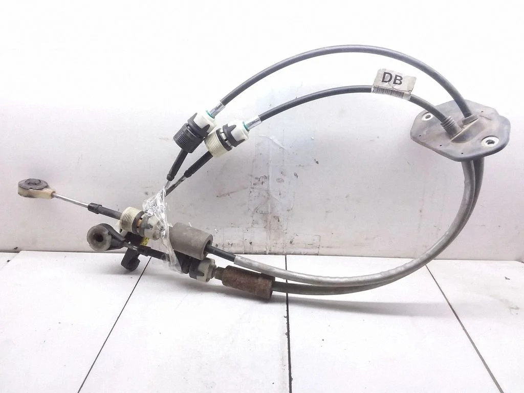 Gear shift cable linkage BK2R7E395DB