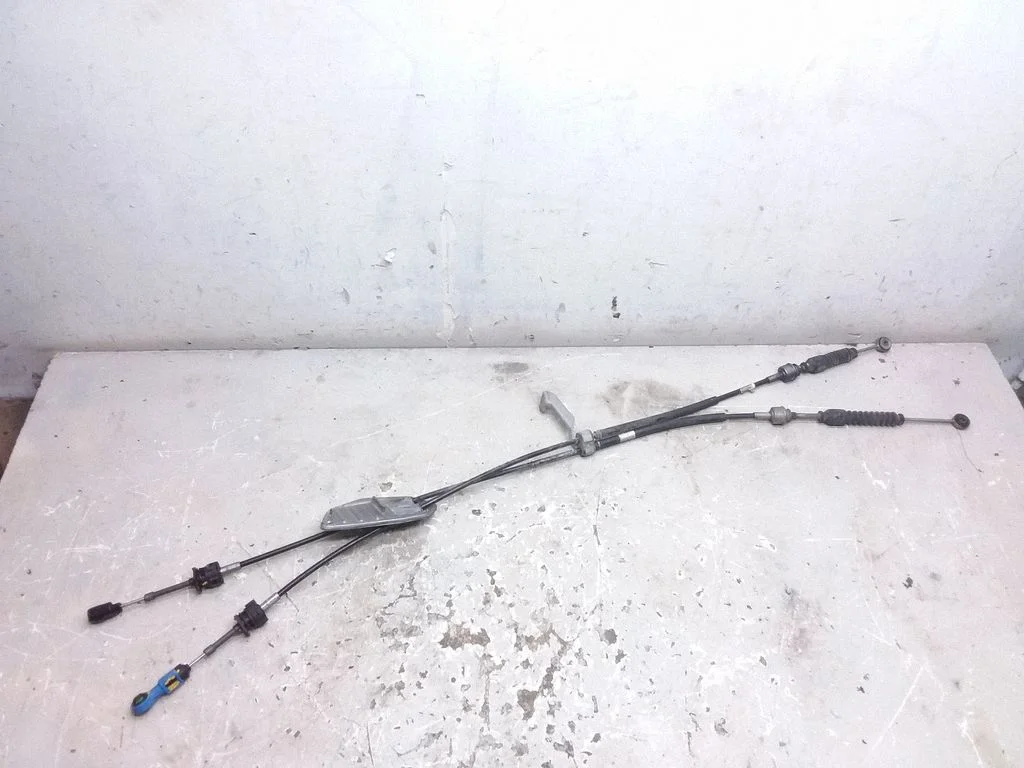 Käiguvahetuse tross – Toyota Auris 150 (2006-2012)