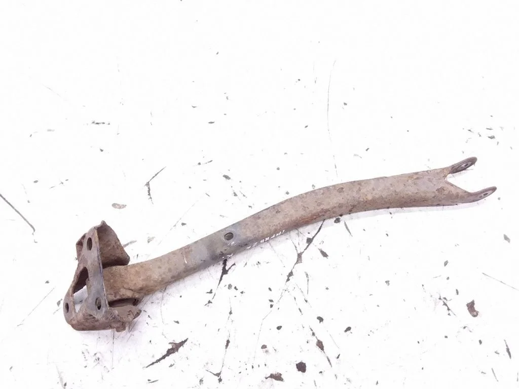 Rear upper control arm/wishbone – left