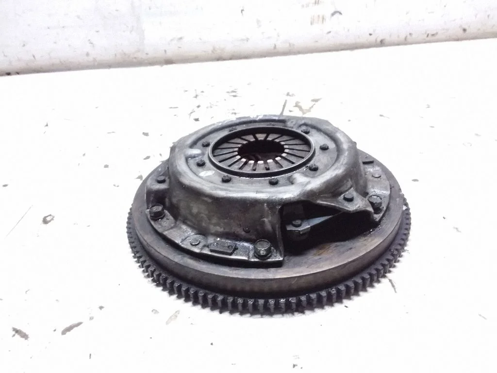 Clutch set kit – Mitsubishi Colt (1992-1996)