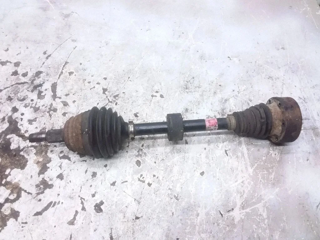 Priekšējā pusass 1J0407271DF