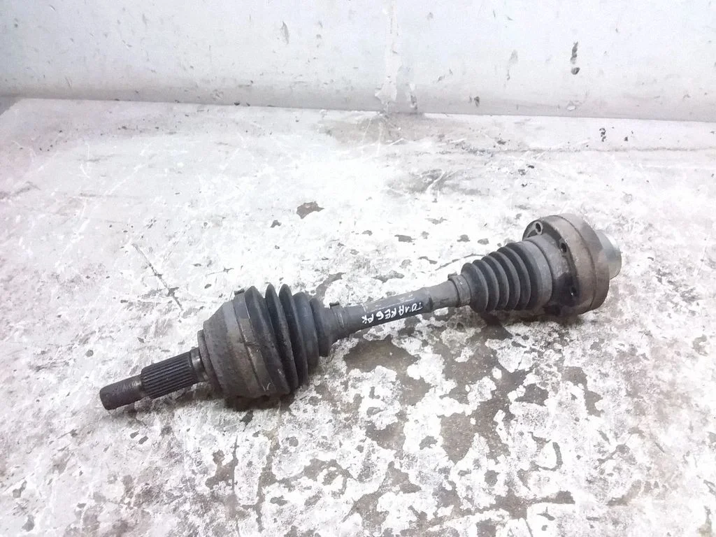 Front driveshaft – Volkswagen Touareg I (2002-2010)