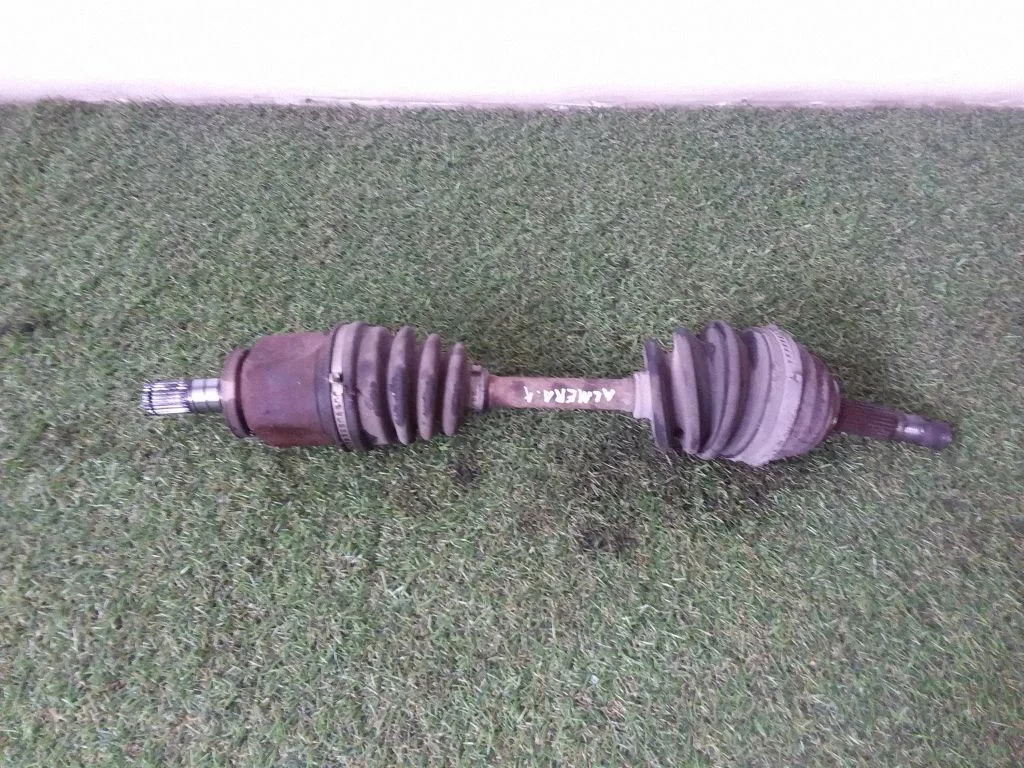 Front driveshaft T79C