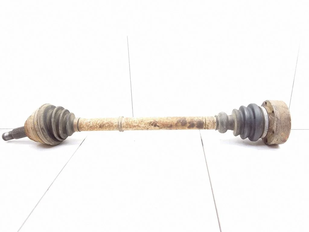 Front driveshaft – Audi 100 200 5000 C3 (1982-1991)