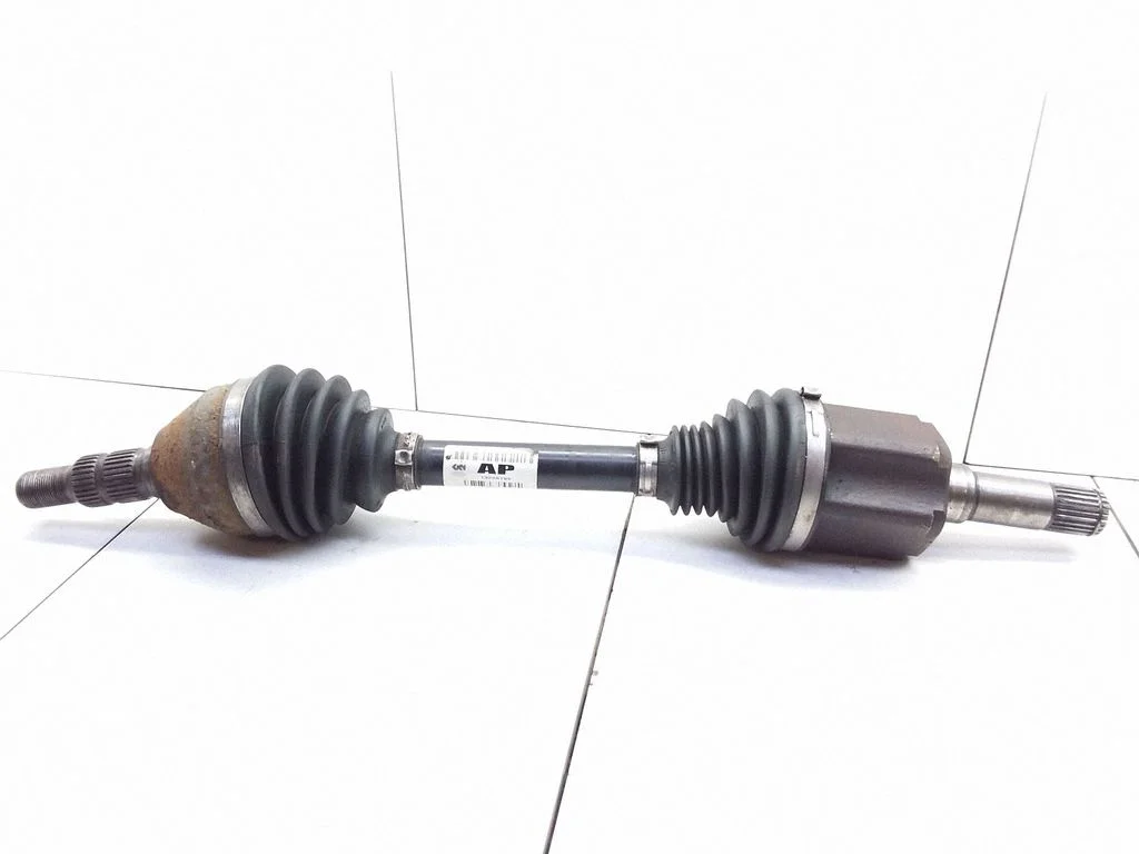 Front driveshaft 13228199