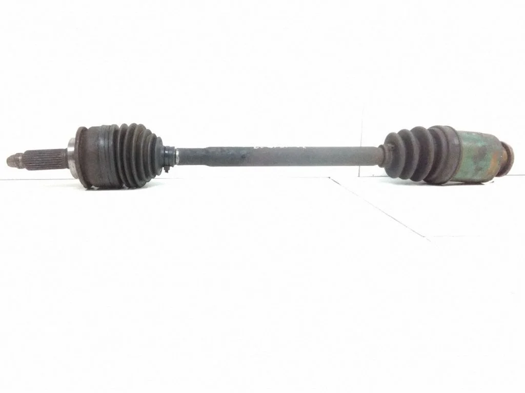 Front driveshaft – Subaru Legacy (1999-2003)