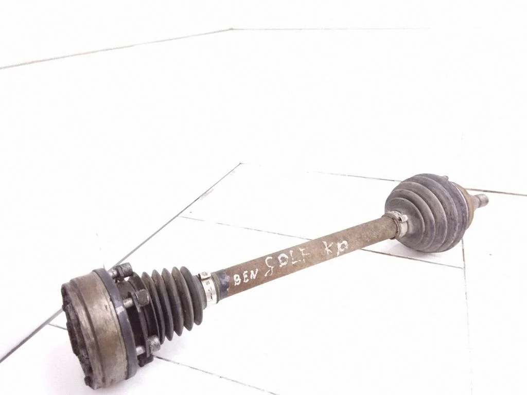 Front driveshaft – left