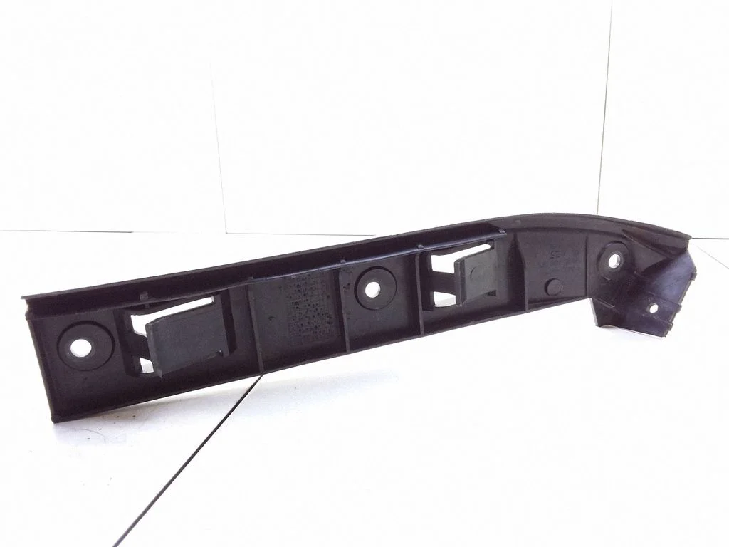 Esistange kinnitusklamber – Volkswagen Golf IV (1998-2005)