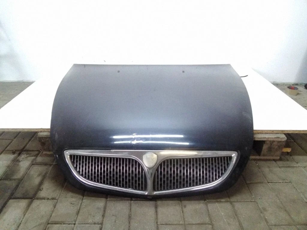 Motora pārsegs