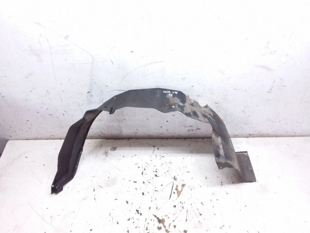 Front wheel arch liner splash guards – front left