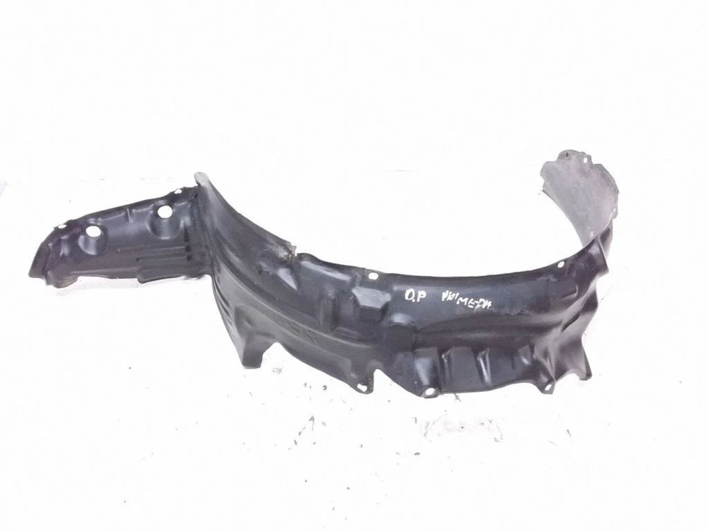 Front wheel arch liner splash guards – right
