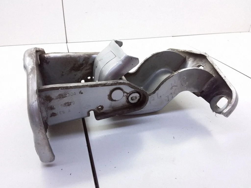 Tailgate/trunk/boot hinge 312304