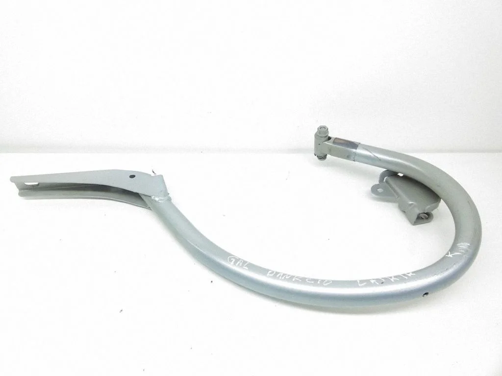 Tagaluugi hing – Mercedes-Benz CLK-klass A209 C209 (2002-2009)