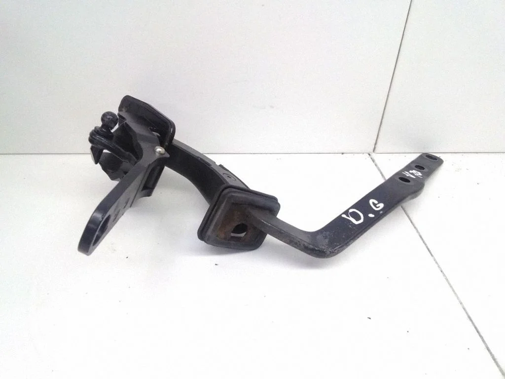 Tailgate/trunk/boot hinge – Volvo V70 (2000-2004)