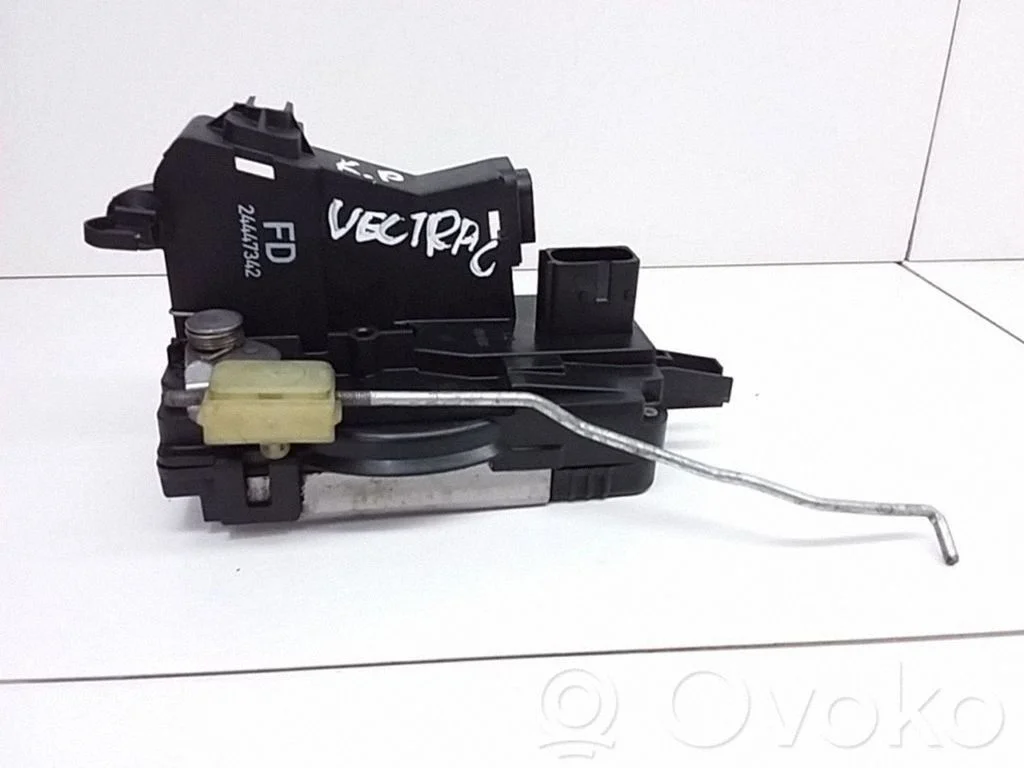 Front door lock – Opel Vectra C (2002-2005)