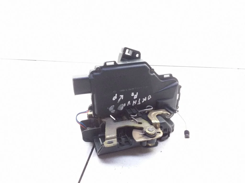 Front door lock 3B183701