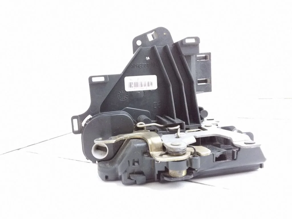 Front door lock 3B1837016