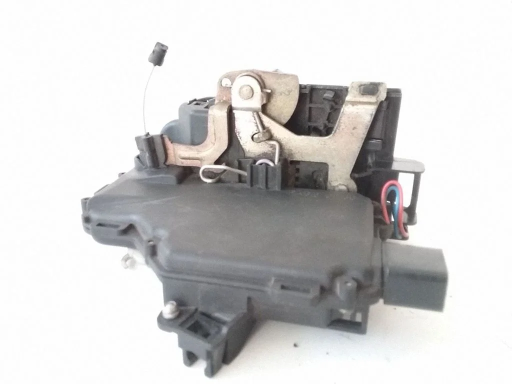 Front door lock