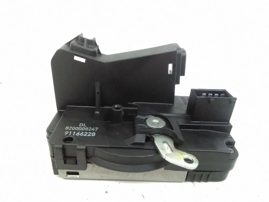 Front door lock – Opel Vivaro (2001-2014)