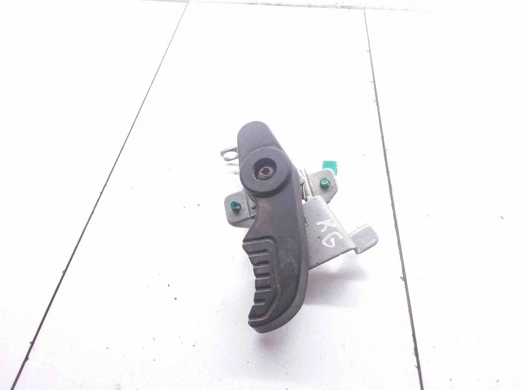 Rear door interior handle – Ford Transit Custom (2013-2023)