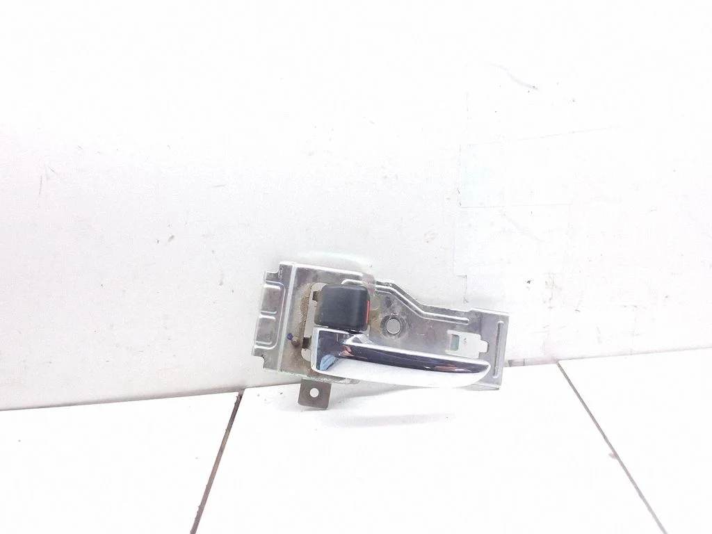 Rear door interior handle – Ford Ranger (2007-2011)