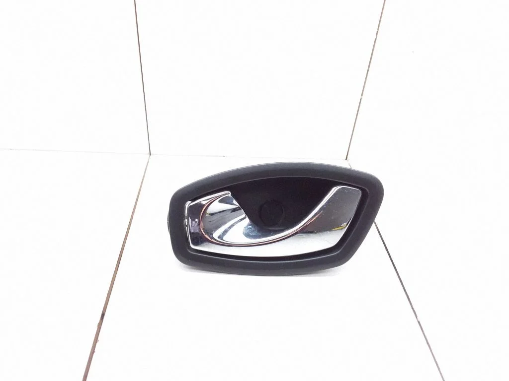 Rear door interior handle 806700006R