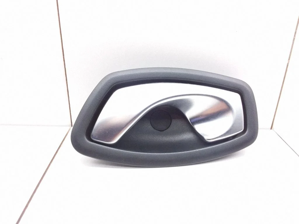 Rear door interior handle 806700006R