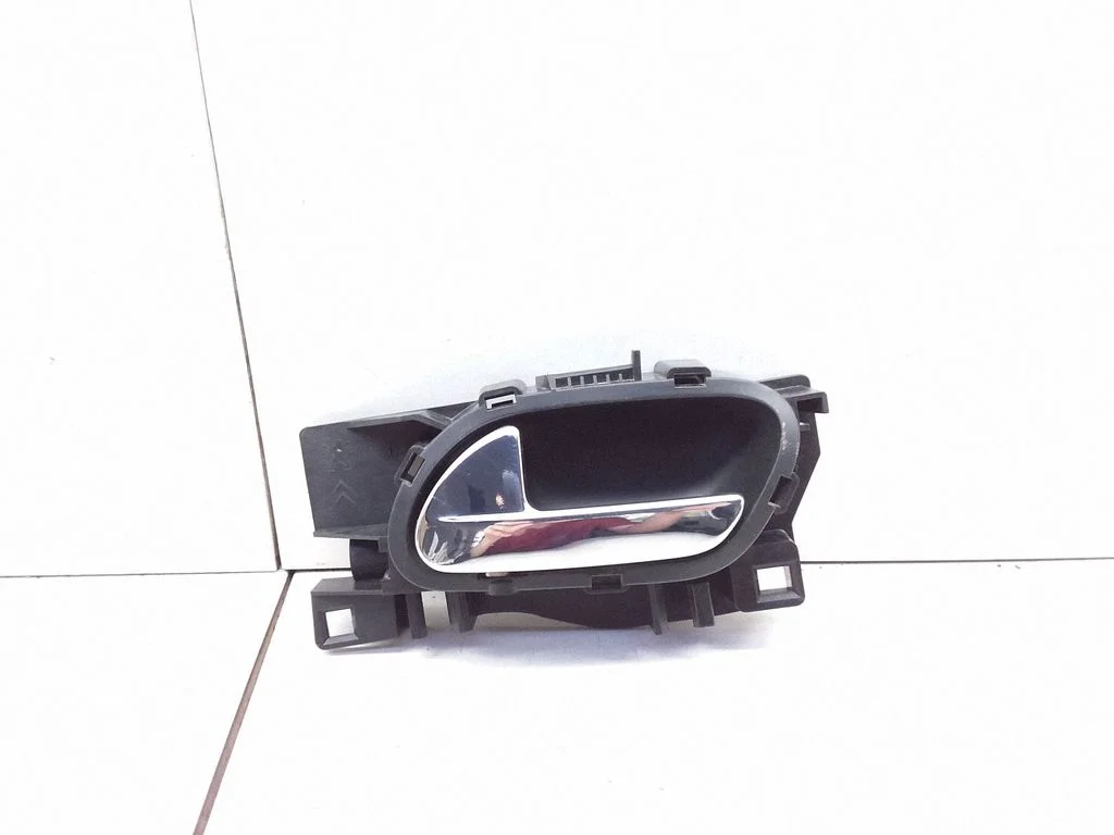 Aizmugurējais iekšējais atvēršanas rokturis – Peugeot 207 CC (2007-2014)