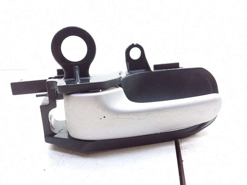 Tagaukse sisemine käepide – Toyota Yaris Verso (1999-2005)