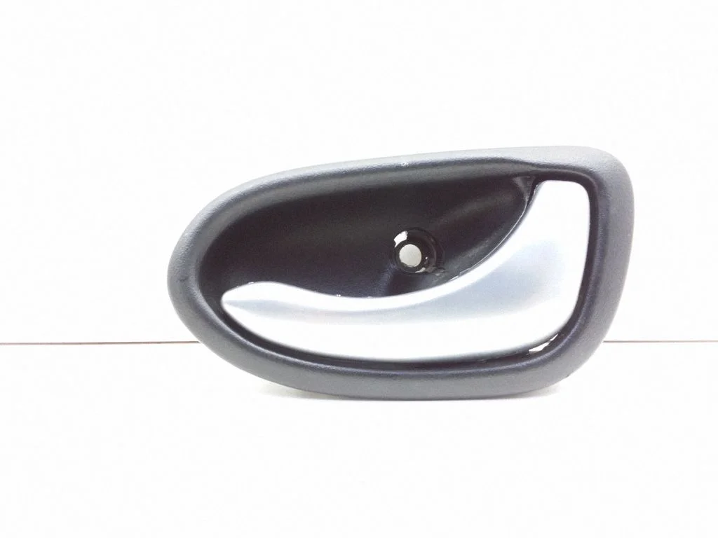 Rear door interior handle 83670AV601