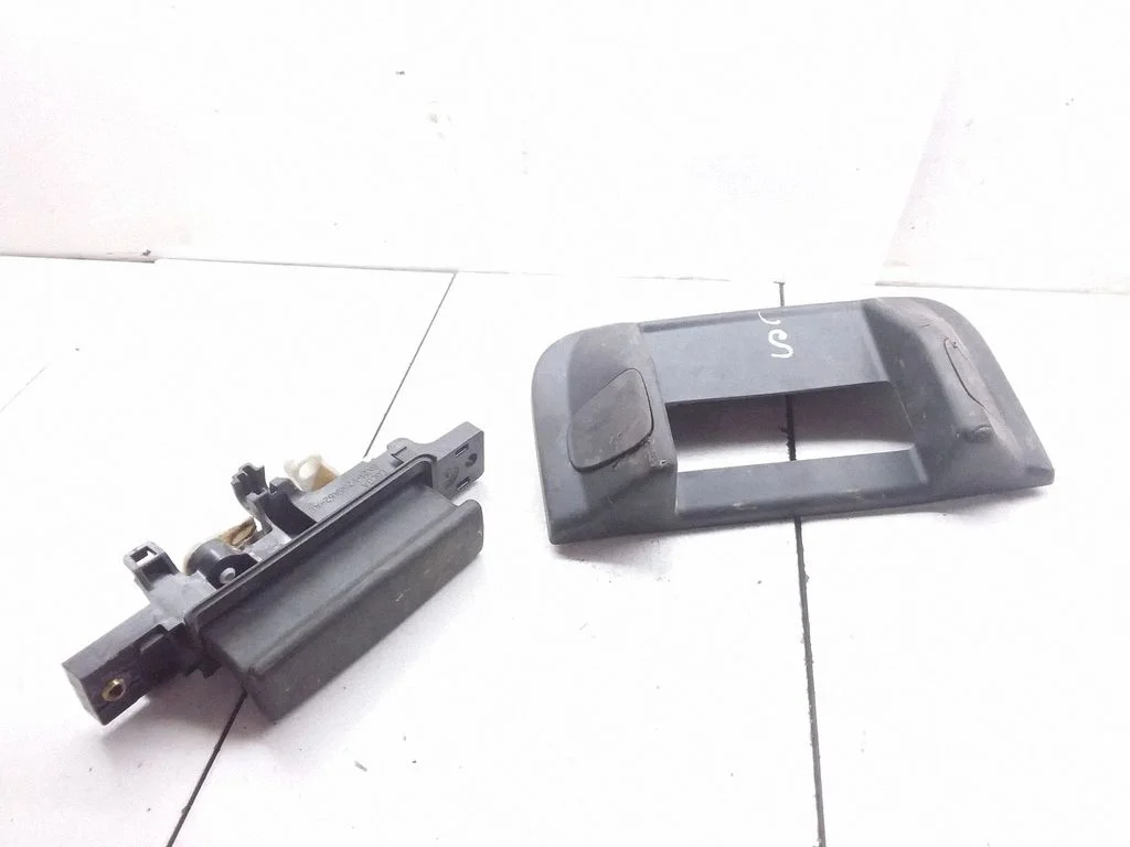 Rear door interior handle – Ford Transit Custom (2013-2023)
