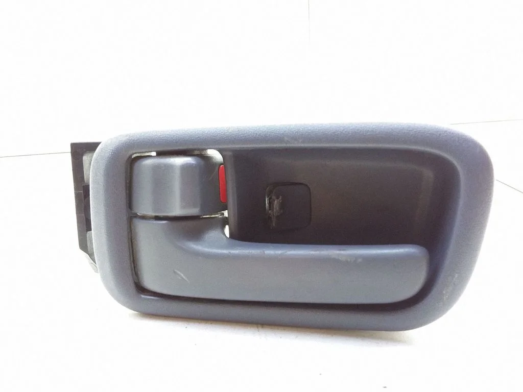 Klamka wewnętrzna drzwi tylnych 6920630150 – Toyota Picnic (1996-2001)