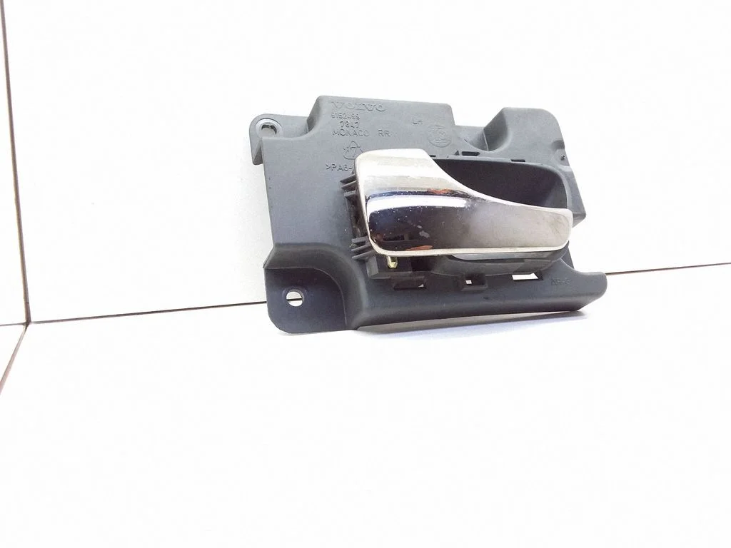 Tagaukse sisemine käepide 9152499